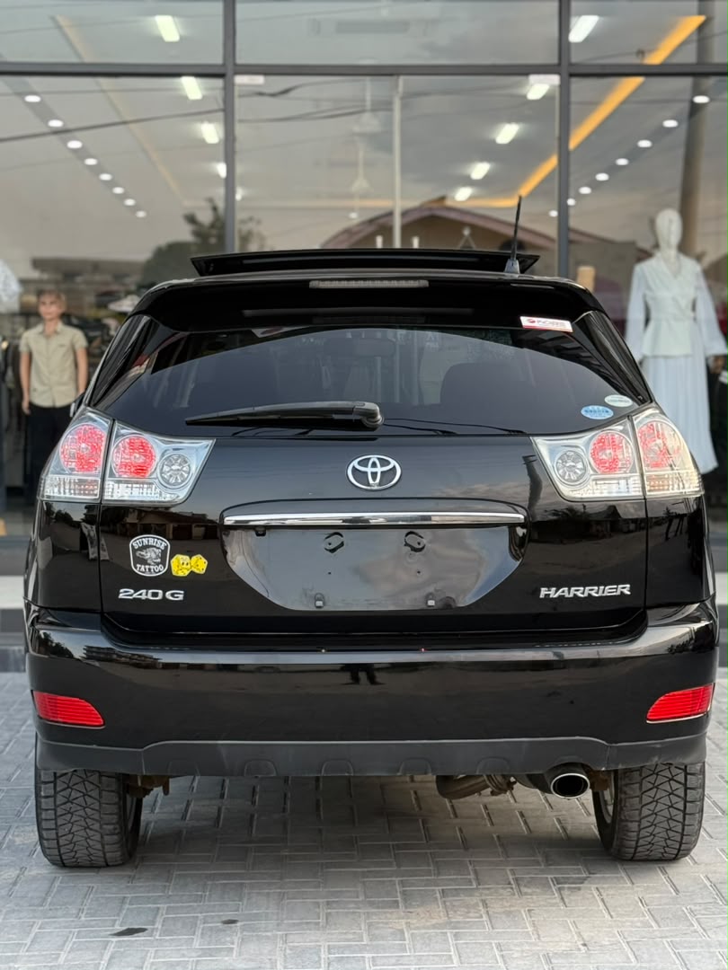 TOYOTA HARRIER 240 thumbnail 9